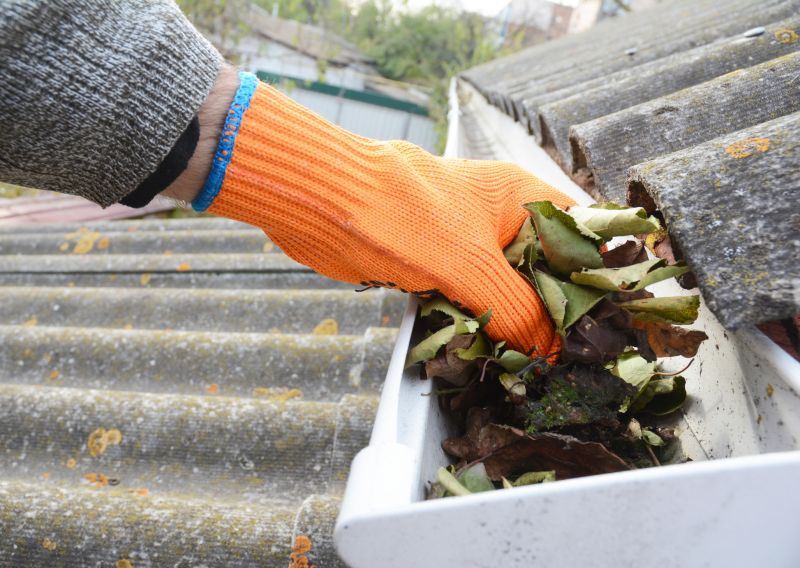 Gutter Blockage Removal in Pittsburgh, PA